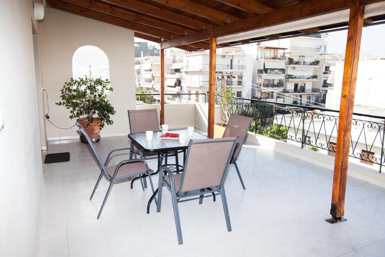 Modern Apt In Heart Of Paleo Faliro! Apartment Athens Luaran gambar